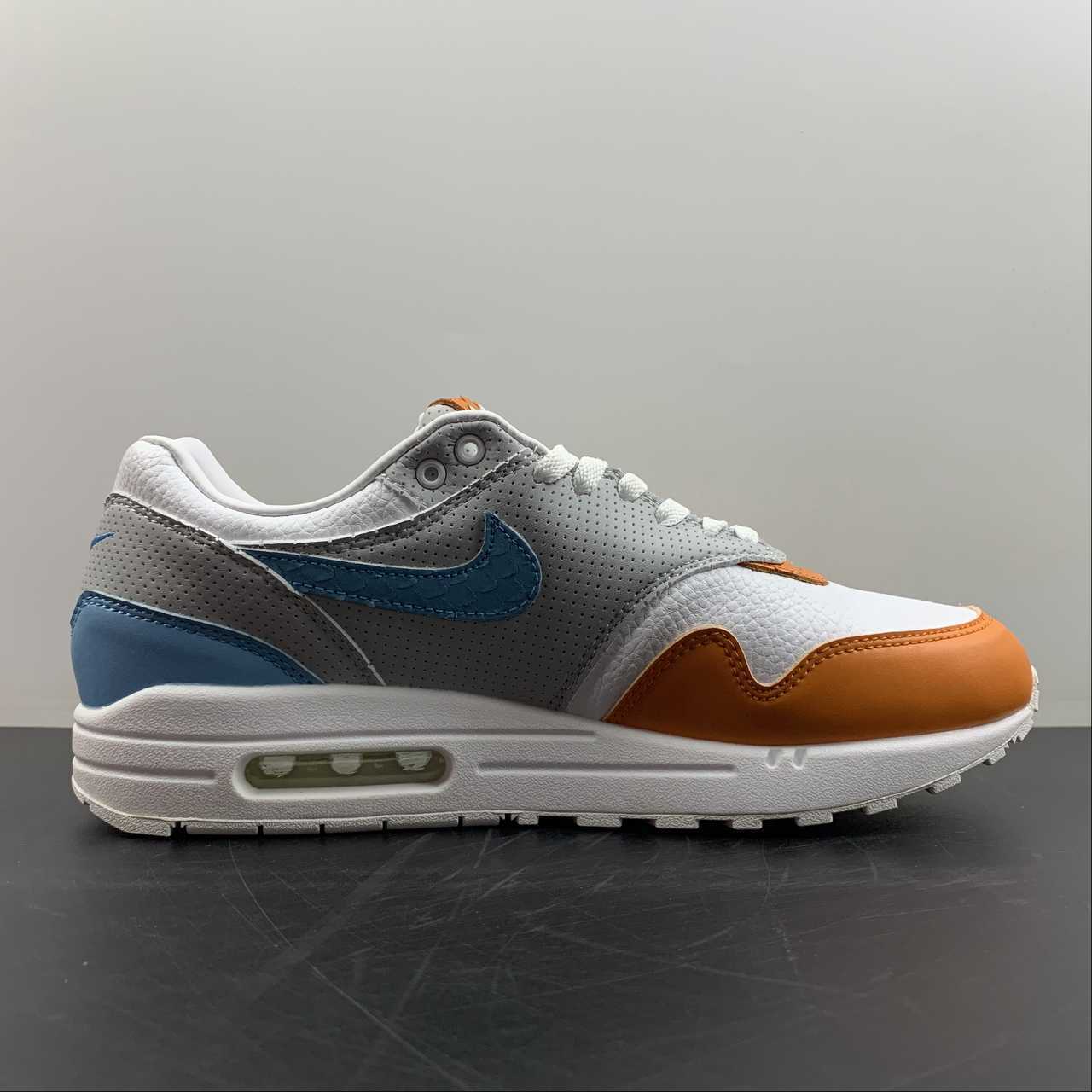 Nike Air Max 1 CT1623-001
