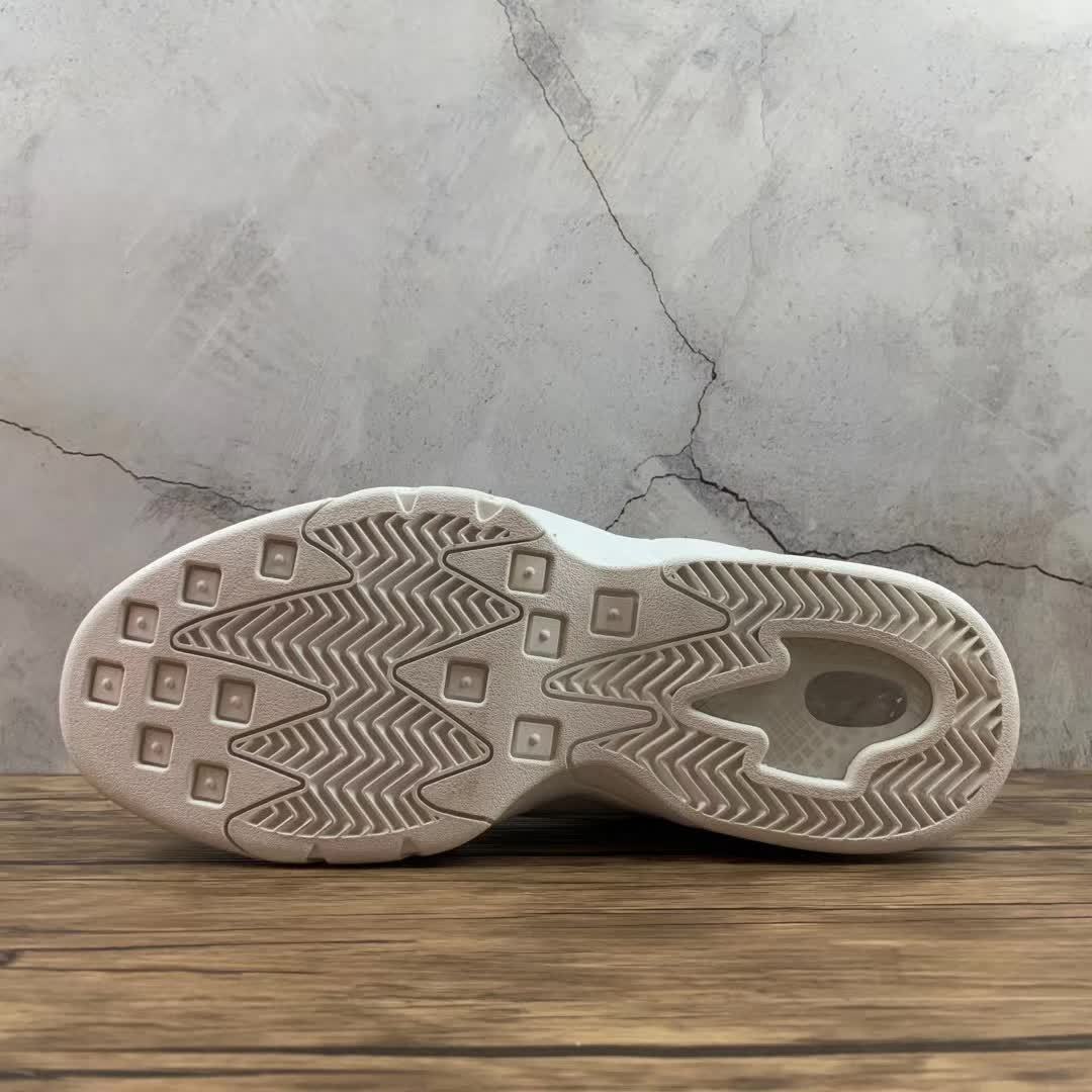 Air Uptempo 922934-100 40-45 - Image 4