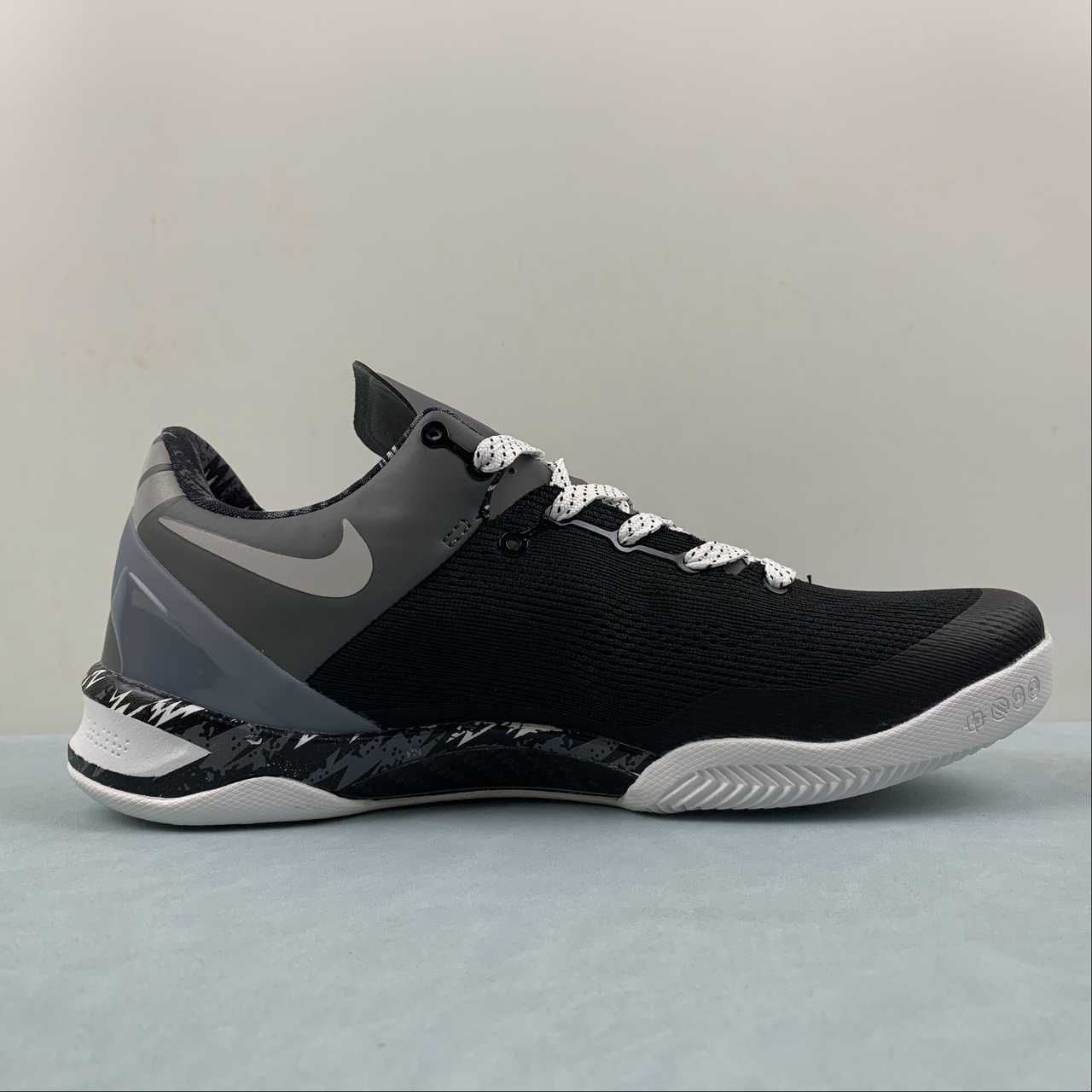 Nike Kobe - Image 4