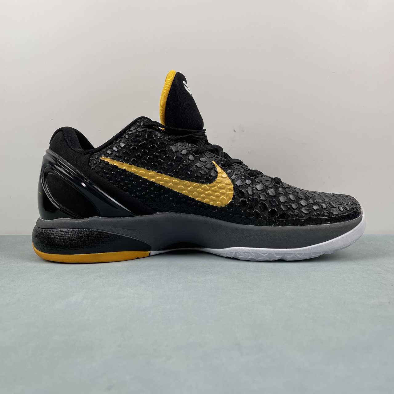 Nike Kobe - Image 4
