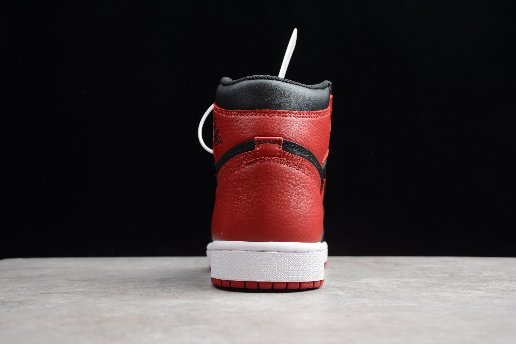 Air Jordan 1 Retro High OG (R40 CJ Premium Version) - Image 9