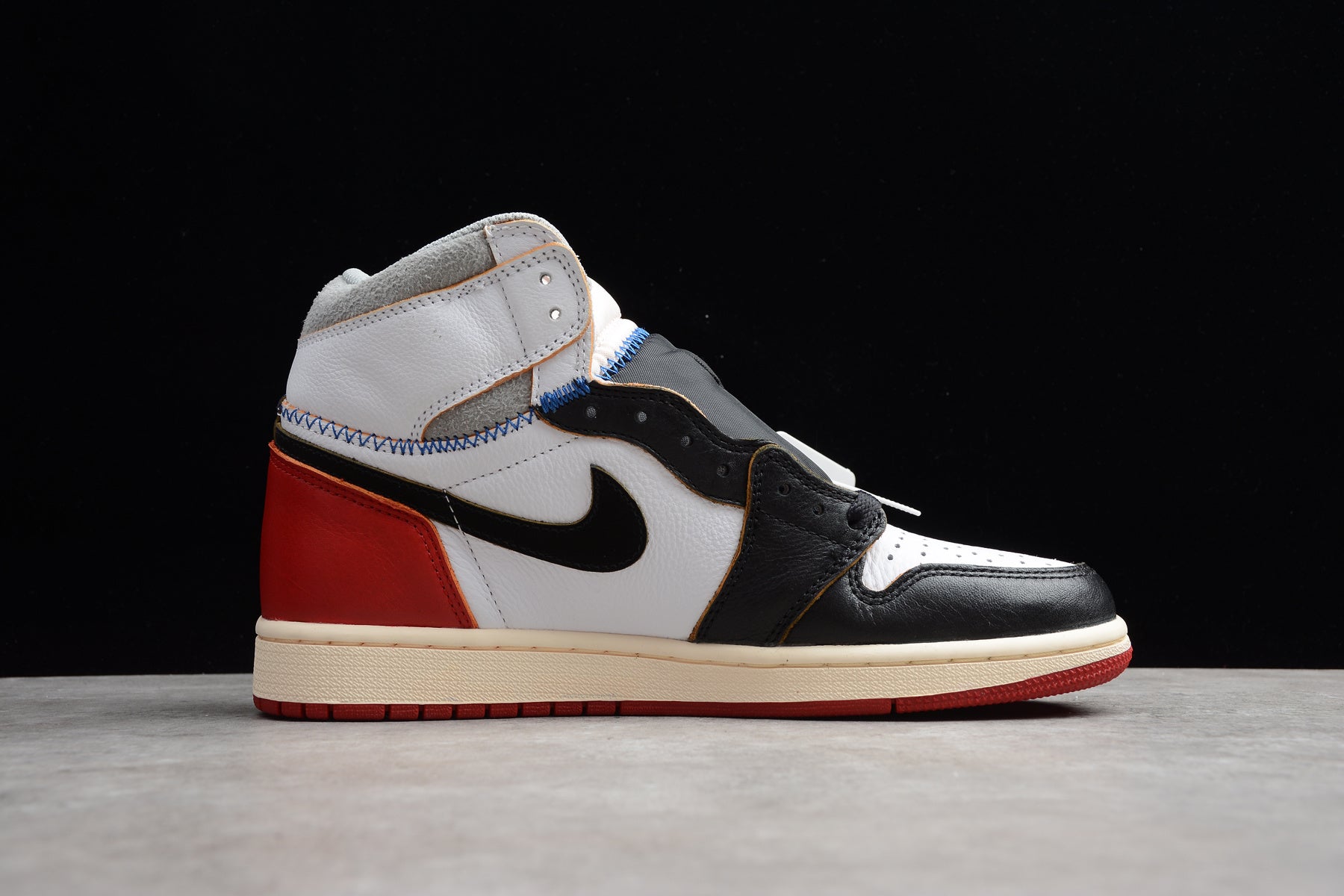 Air Jordan 1 Retro High OG (R45 CJ Premium Version)