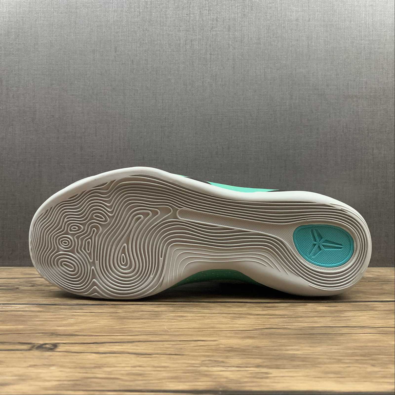 NIKE Kobe PROTRO - Image 3