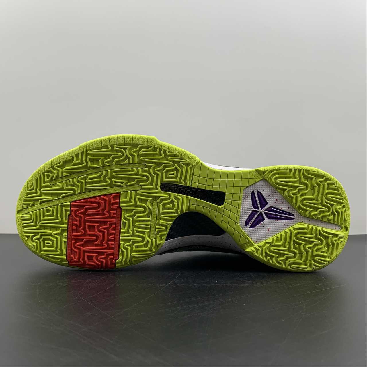 Nike Zoom Kobe 4 PROTRO - Image 5