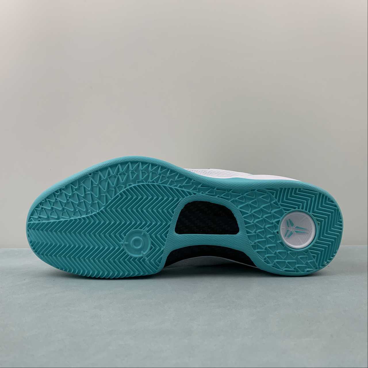 Nike Kobe PROTRO - Image 5