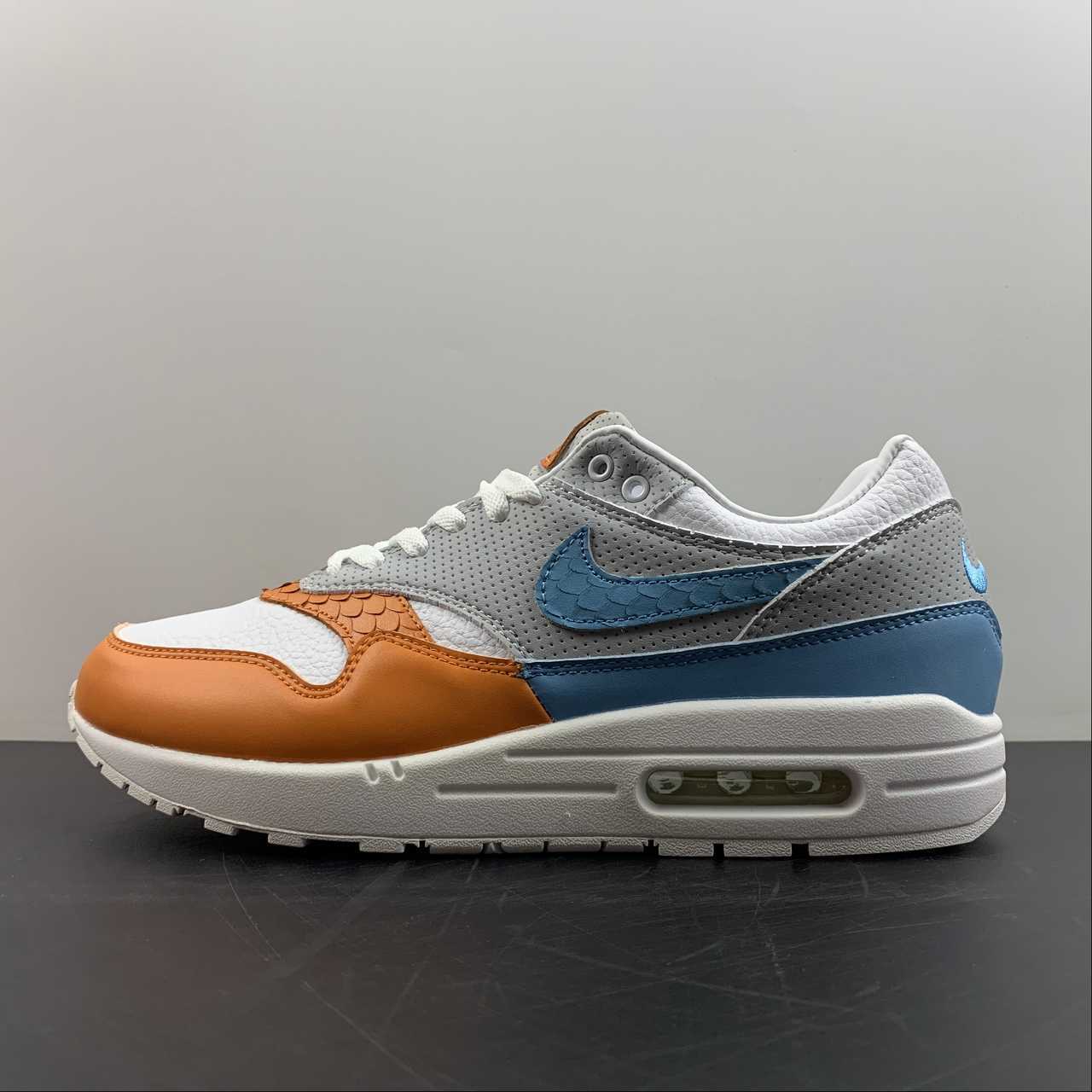 Nike Air Max 1 CT1623-001 - Image 2