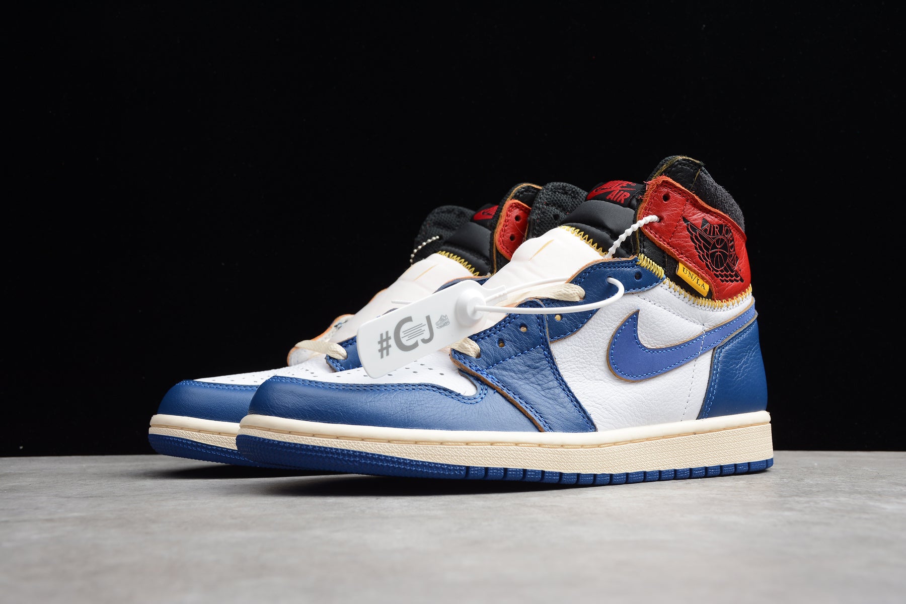 Air Jordan 1 Retro High OG (R40 CJ Premium Version - Image 3