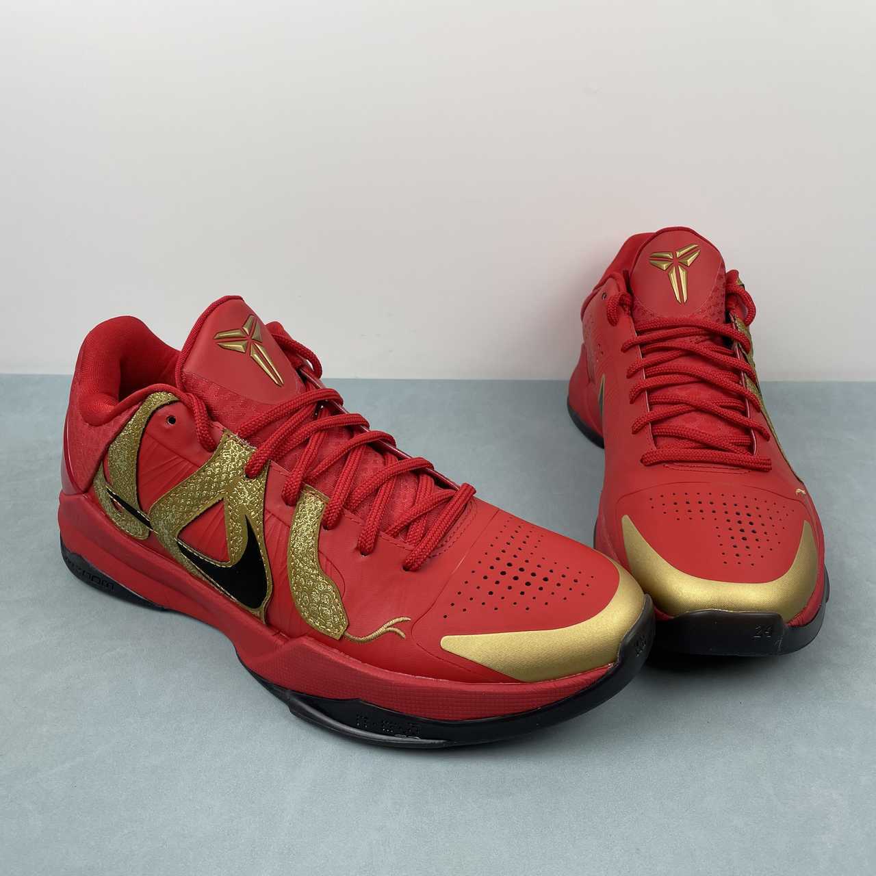 Nike Kobe - Image 4