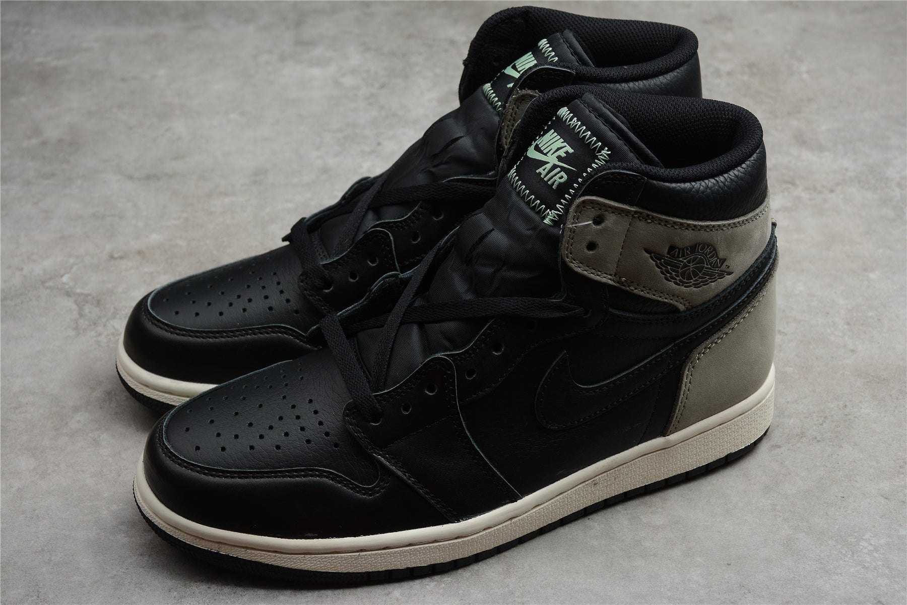 R28 Air Jordan 1 High OG “Light Army” AJ1 - Image 3