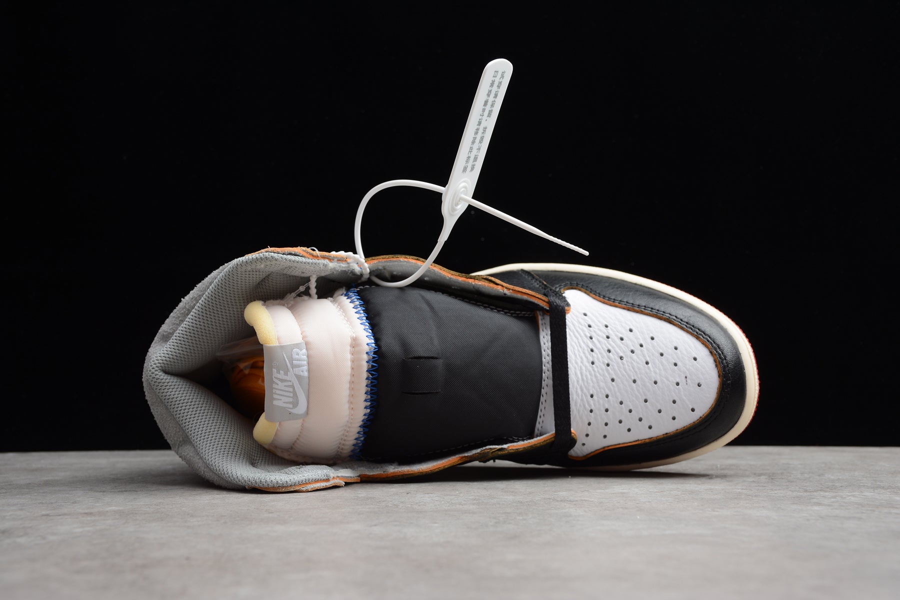 Air Jordan 1 Retro High OG (R45 CJ Premium Version) - Image 5