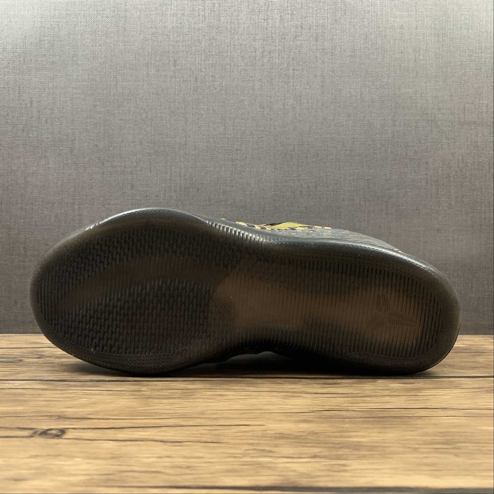 Kobe PROTRO 865773-991 - Image 5