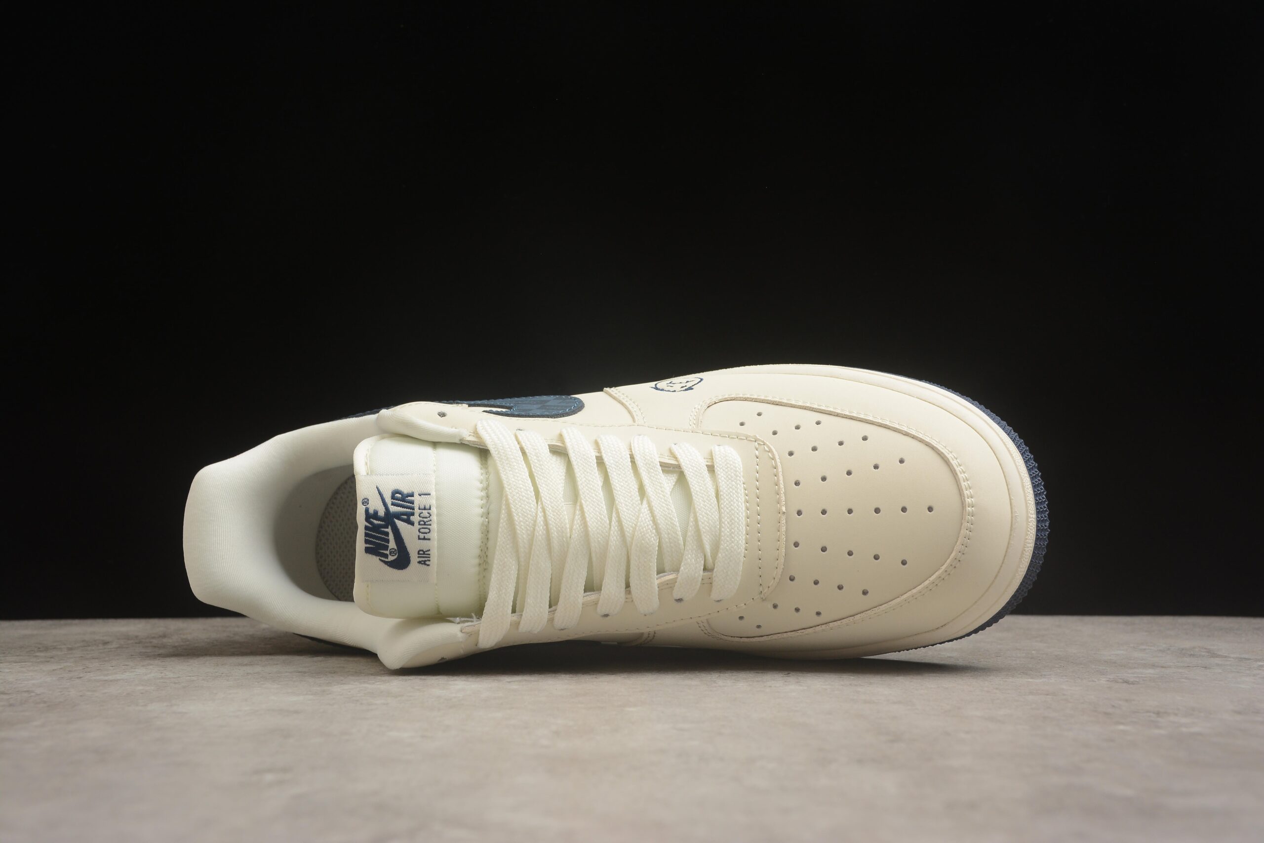 NK Air Force 1 DF0188-037 - Image 5