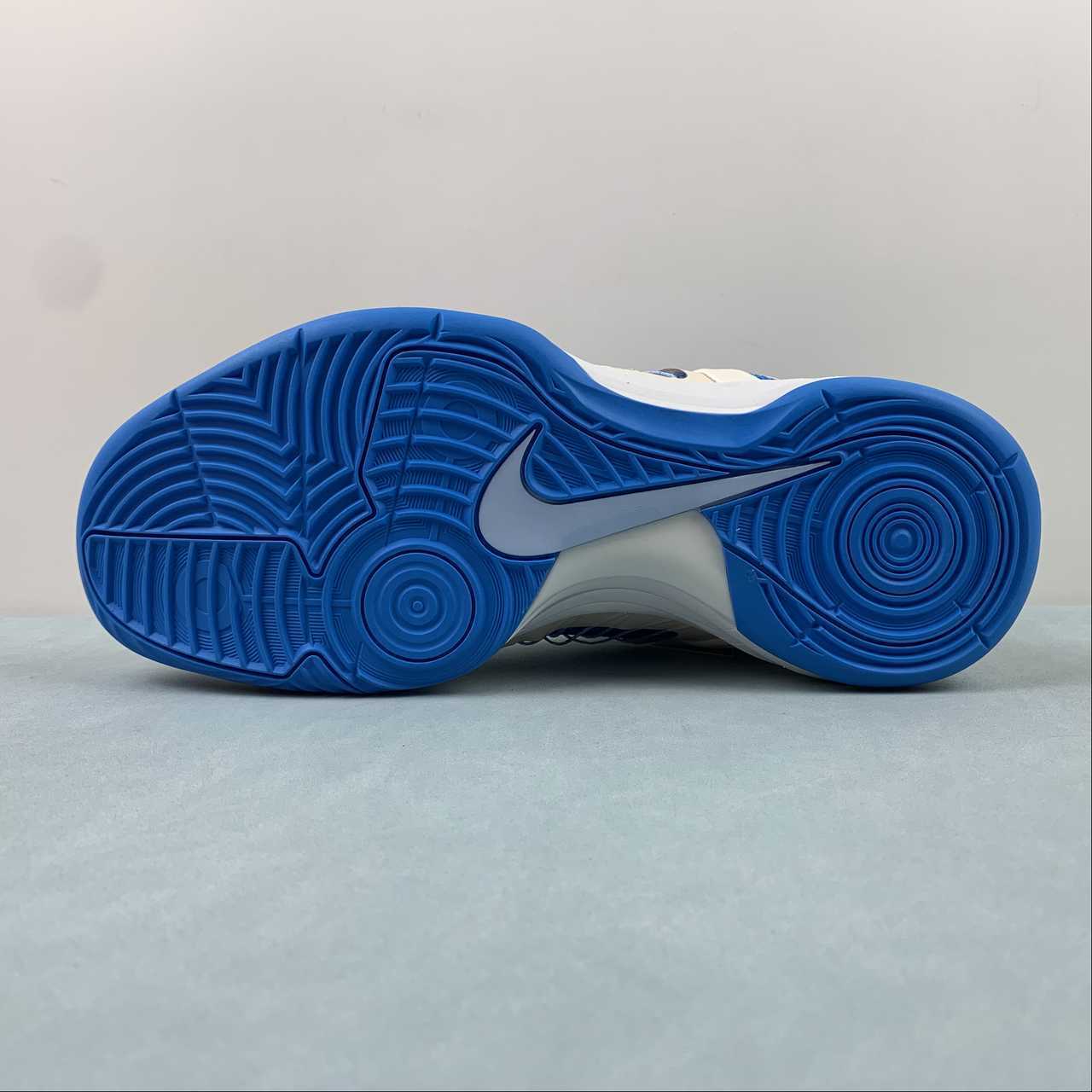 Nike Kobe - Image 4