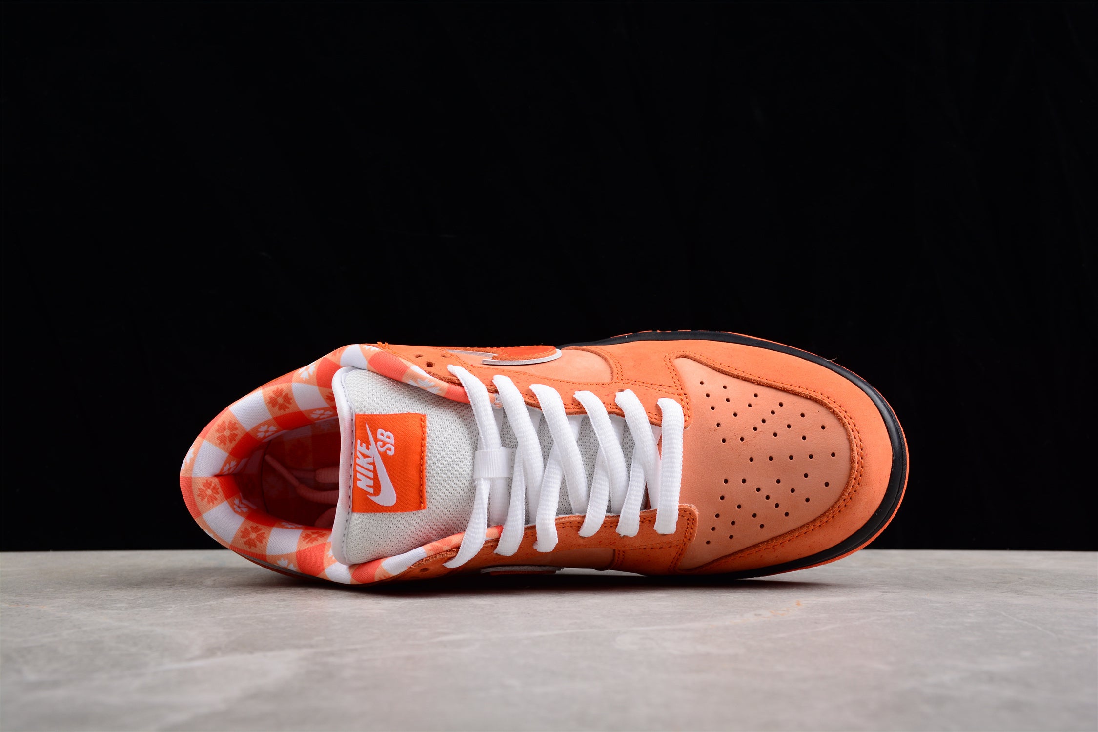 Concepts x NK Dunk Low " Orange Labster " FD8776-800 - Image 3