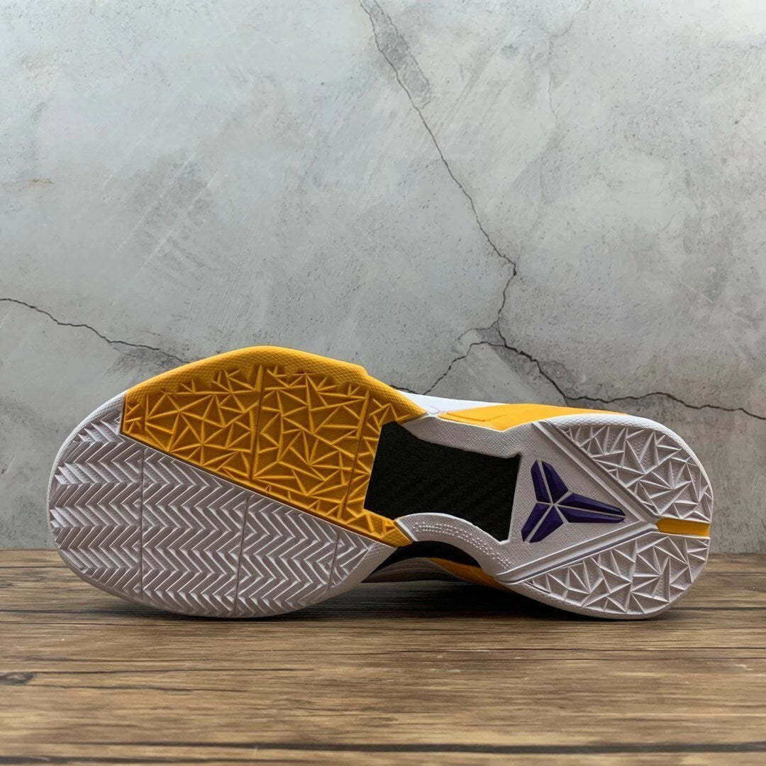 Nike Zoom Kobe 4 PROTRO - Image 2