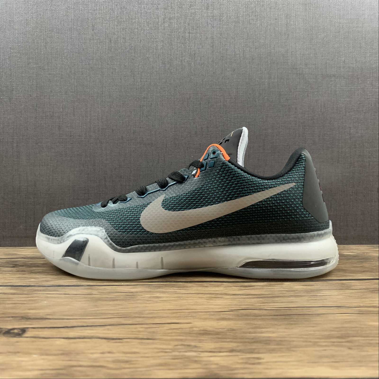 Nike Kobe PROTRO - Image 2