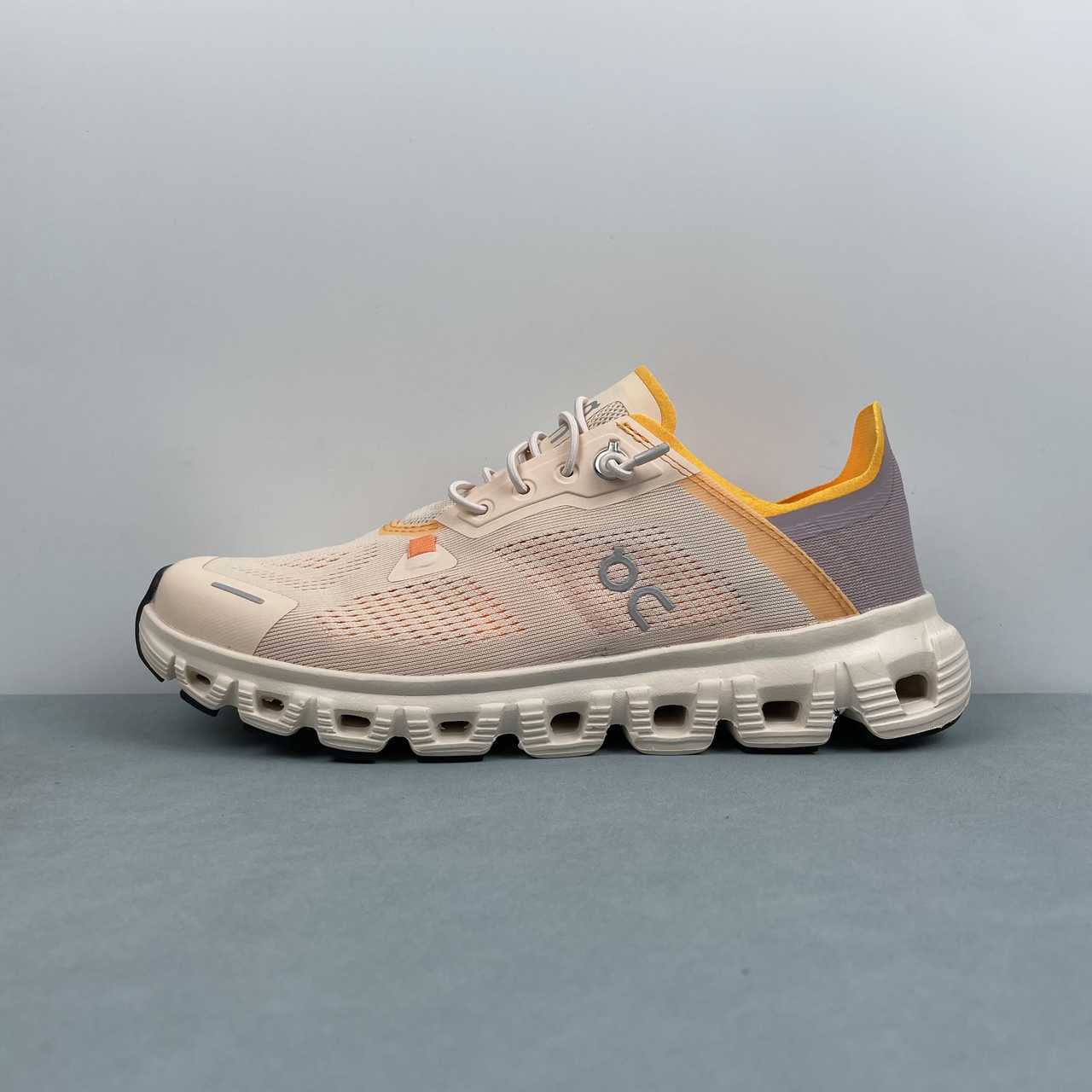 On Cloud 6 Coast - Image 2