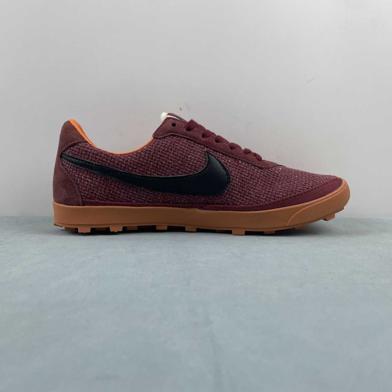 Nike Astro Grabber - Image 2