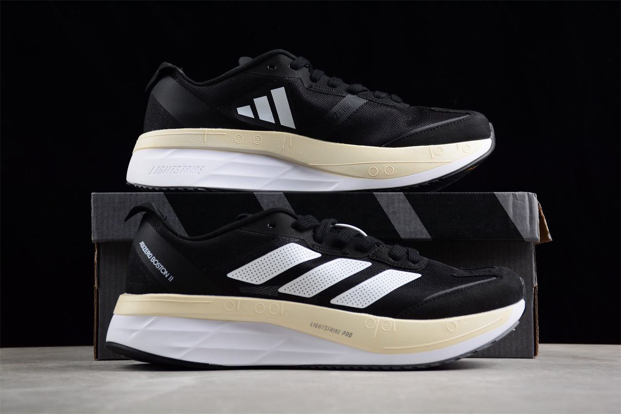 AD Adizero Boston 11 GX6651 - Image 4