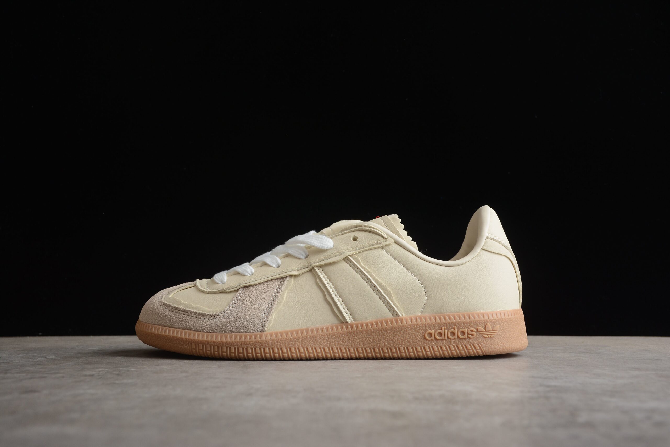 AD Originals German Trainer HQ8511 - Image 2