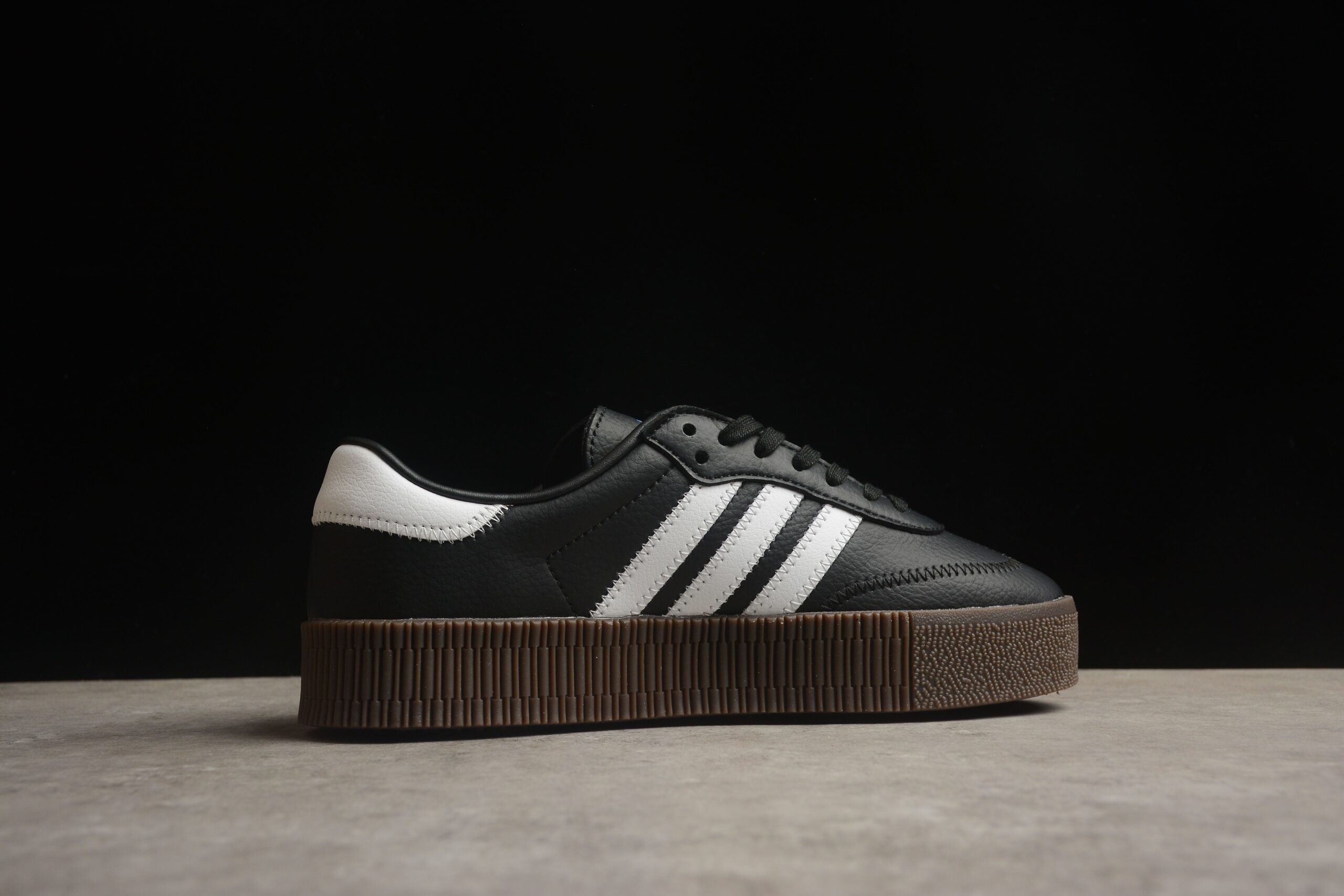 AD Originals Samba Rose B28156