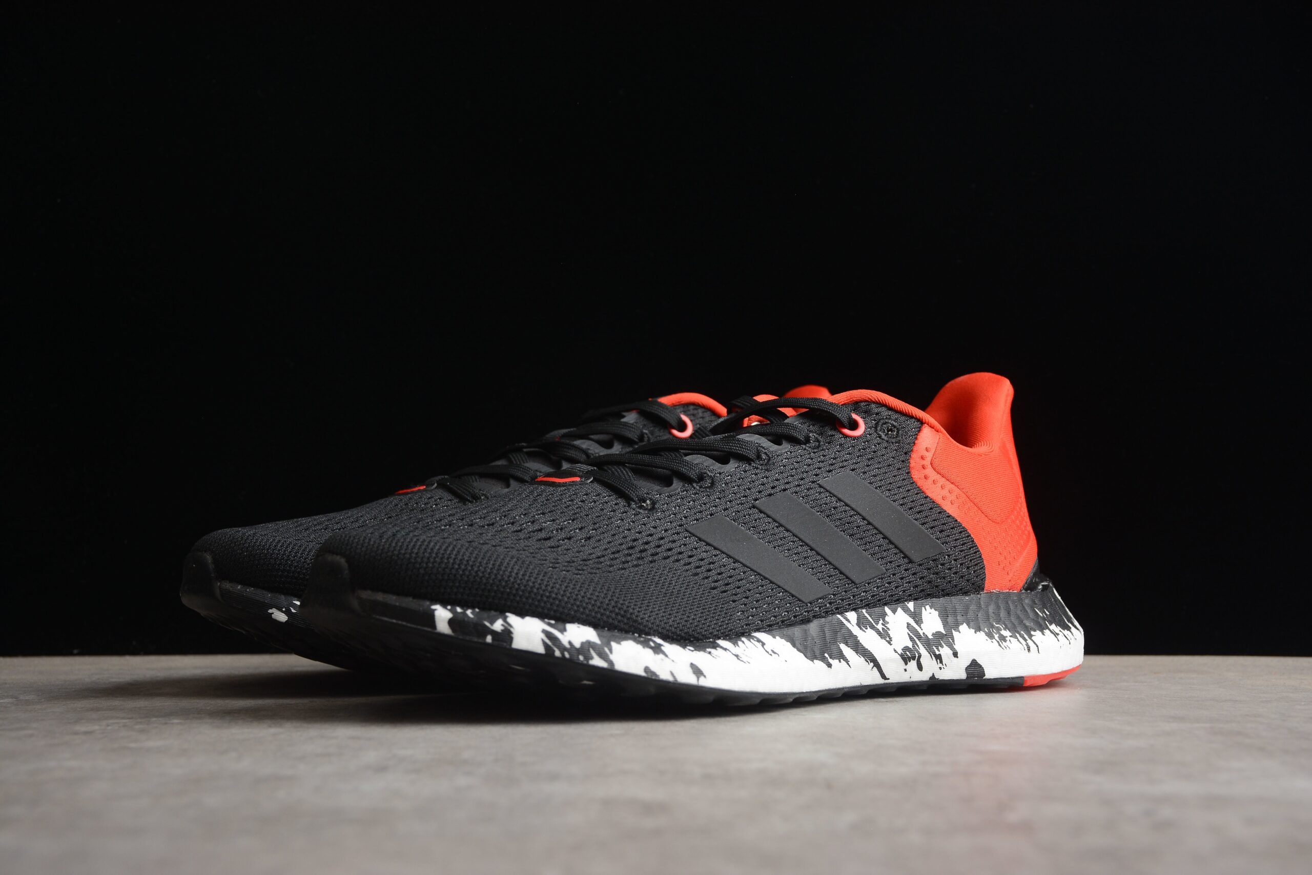 AD Pureboost 21 PB GV7702 - Image 3