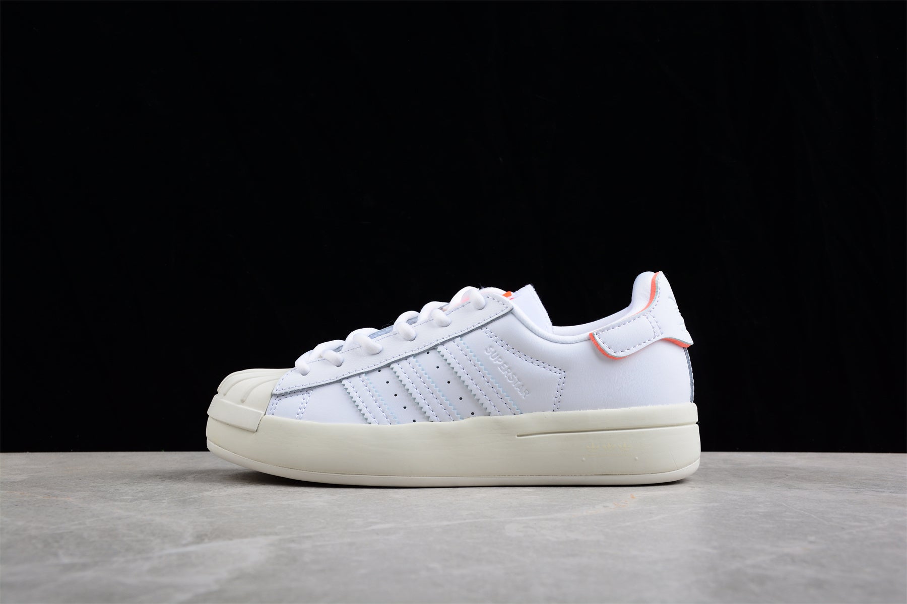 AD Superstar Ayoon W GV9543 - Image 3