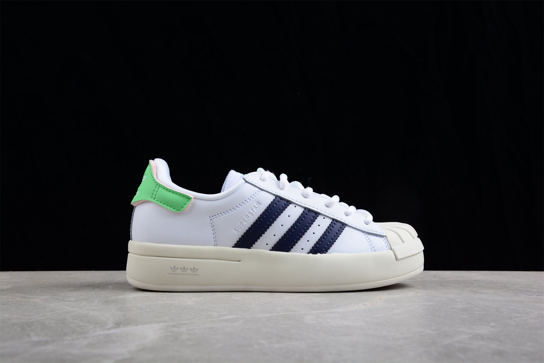 AD Superstar Ayoon W GW9587