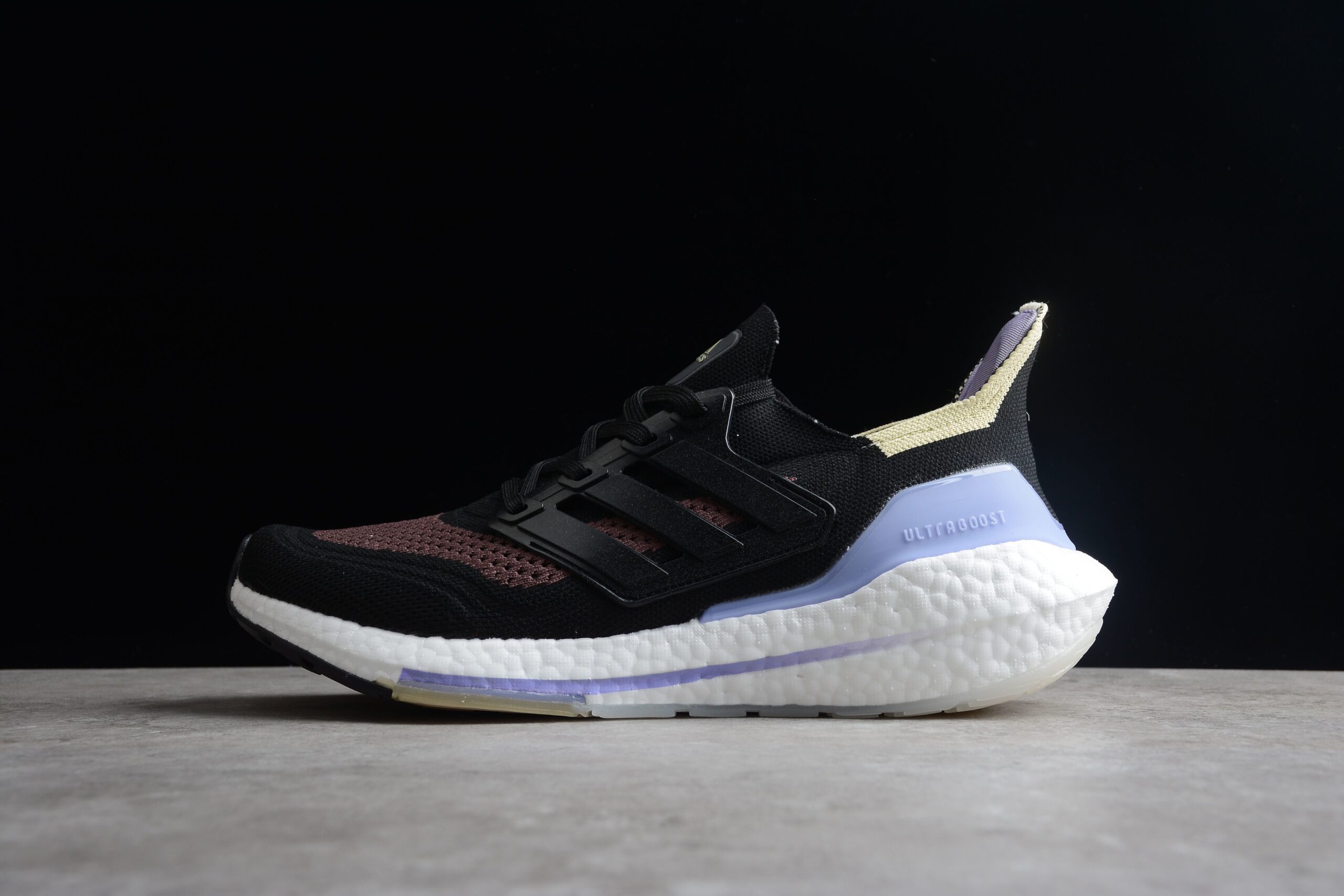 AD Ultra Boost UB21 Y3 S23841 - Image 4