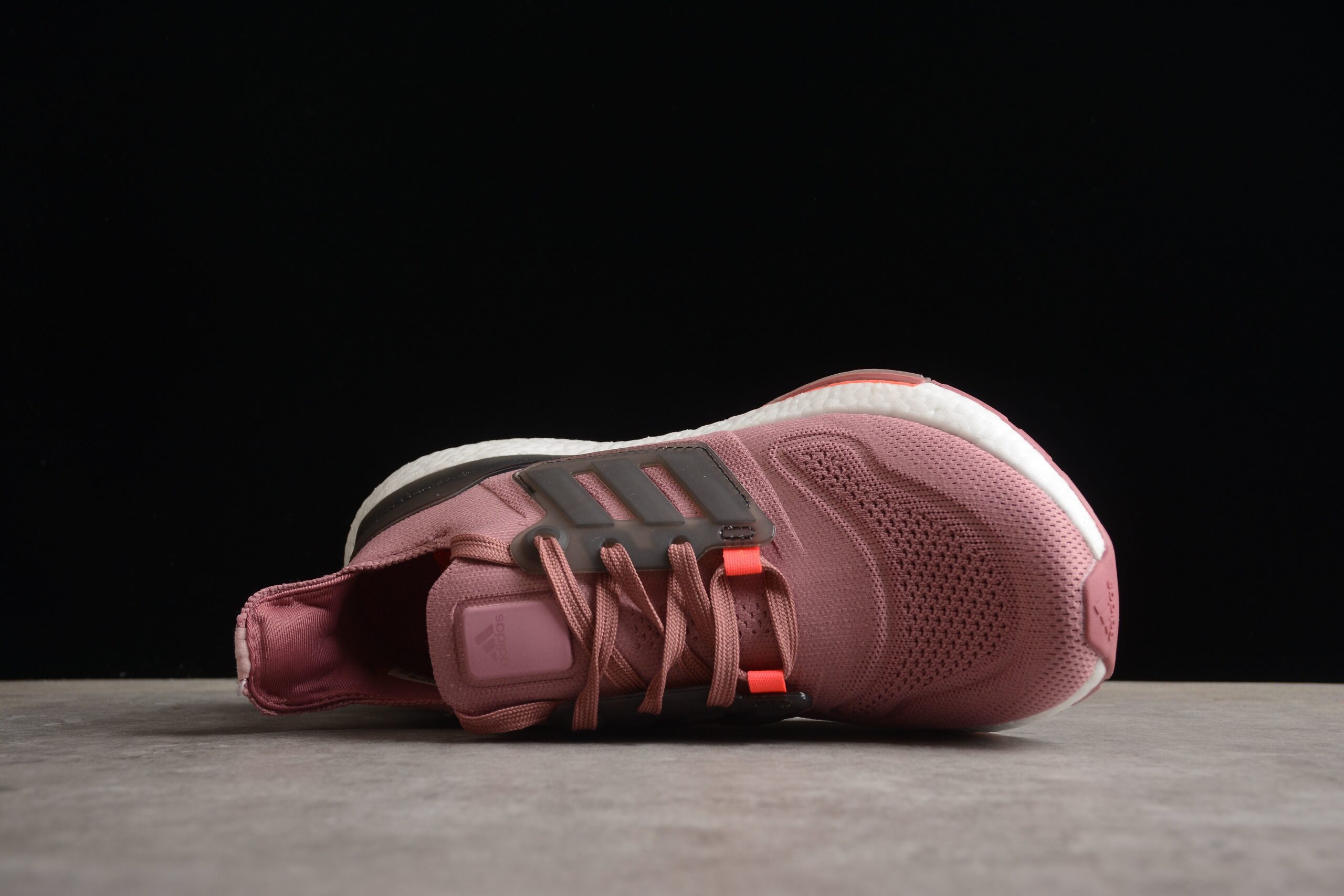 AD Ultra Boost ub2022 Consortium GX5588 - Image 5