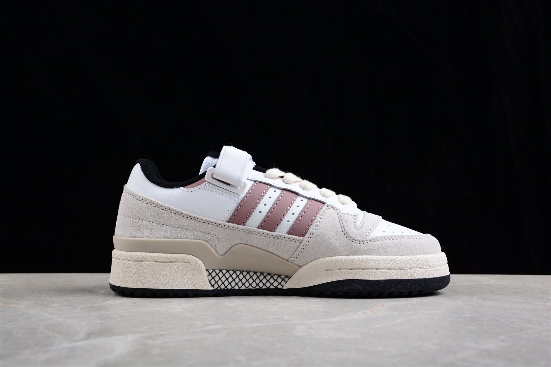 Ad Forum 84 Low GZ5046