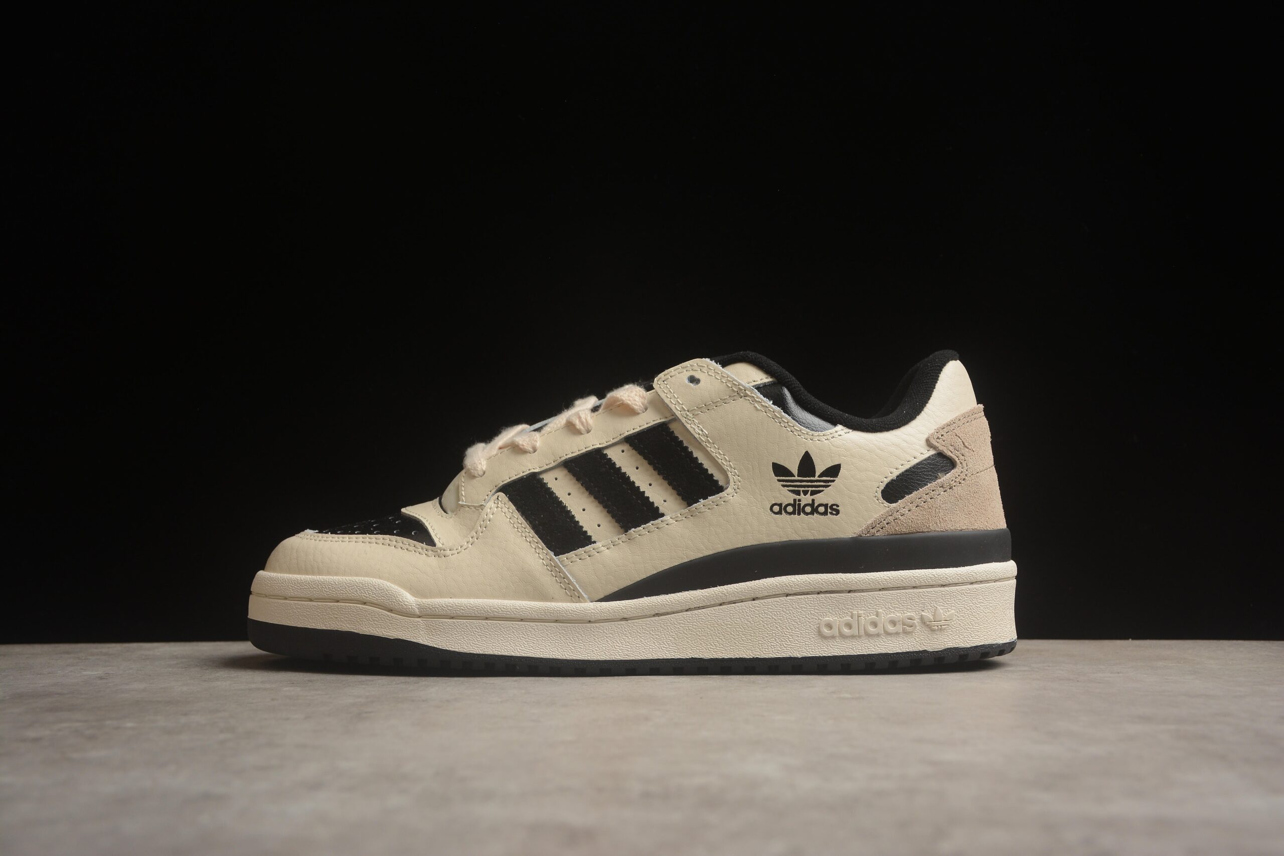 Ad Forum 84 Low IG3901 - Image 3