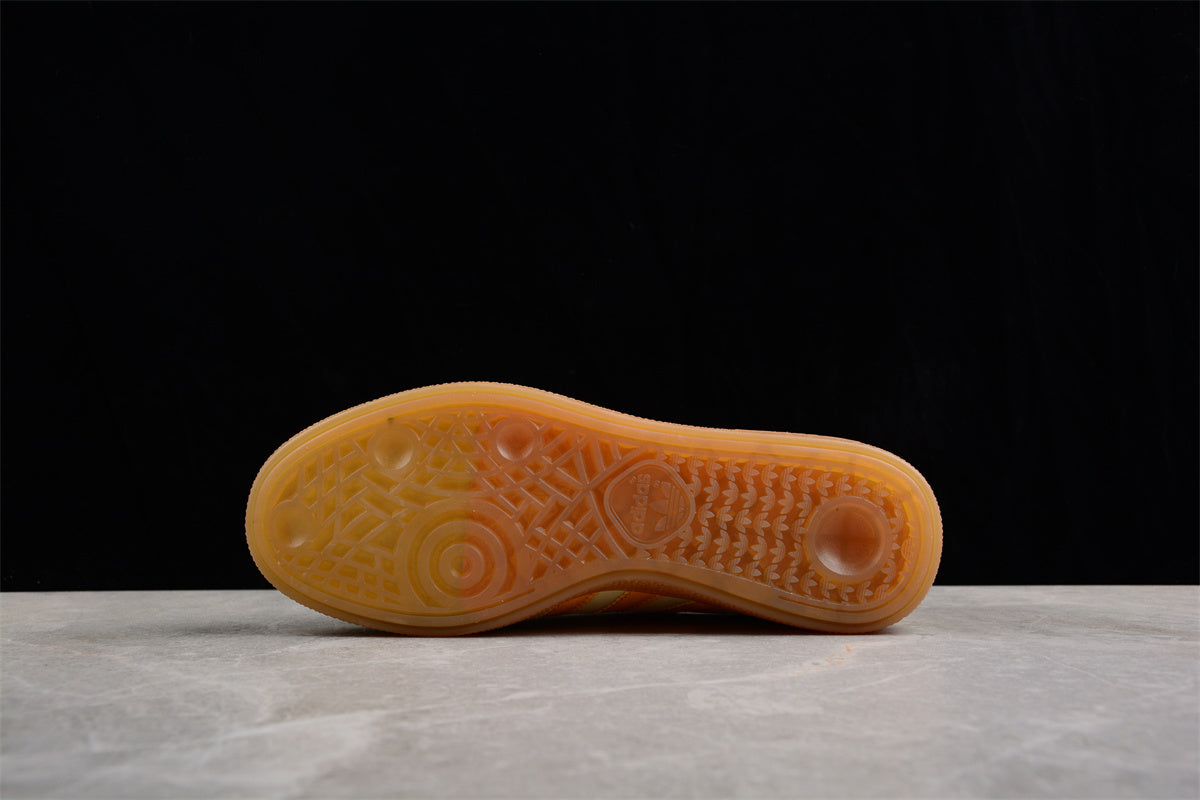 Ad Gazelle Indoor GY7407 - Image 4