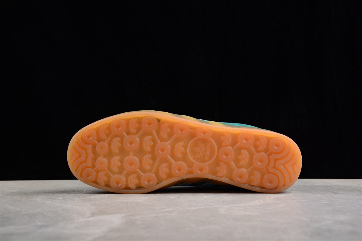 Ad Gazelle Indoor IG9979 - Image 4