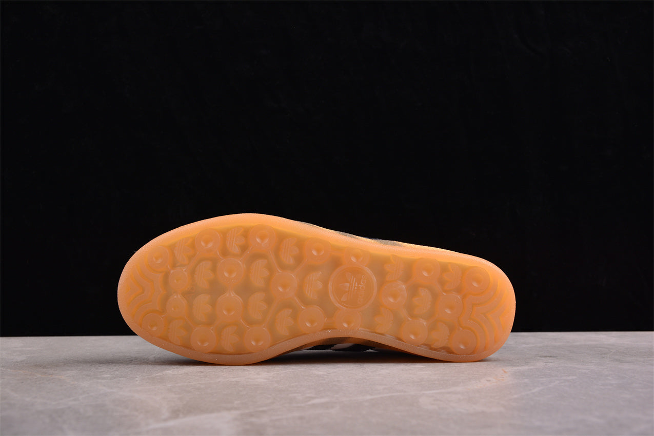 Ad Gazelle Indoor IH9985 - Image 4