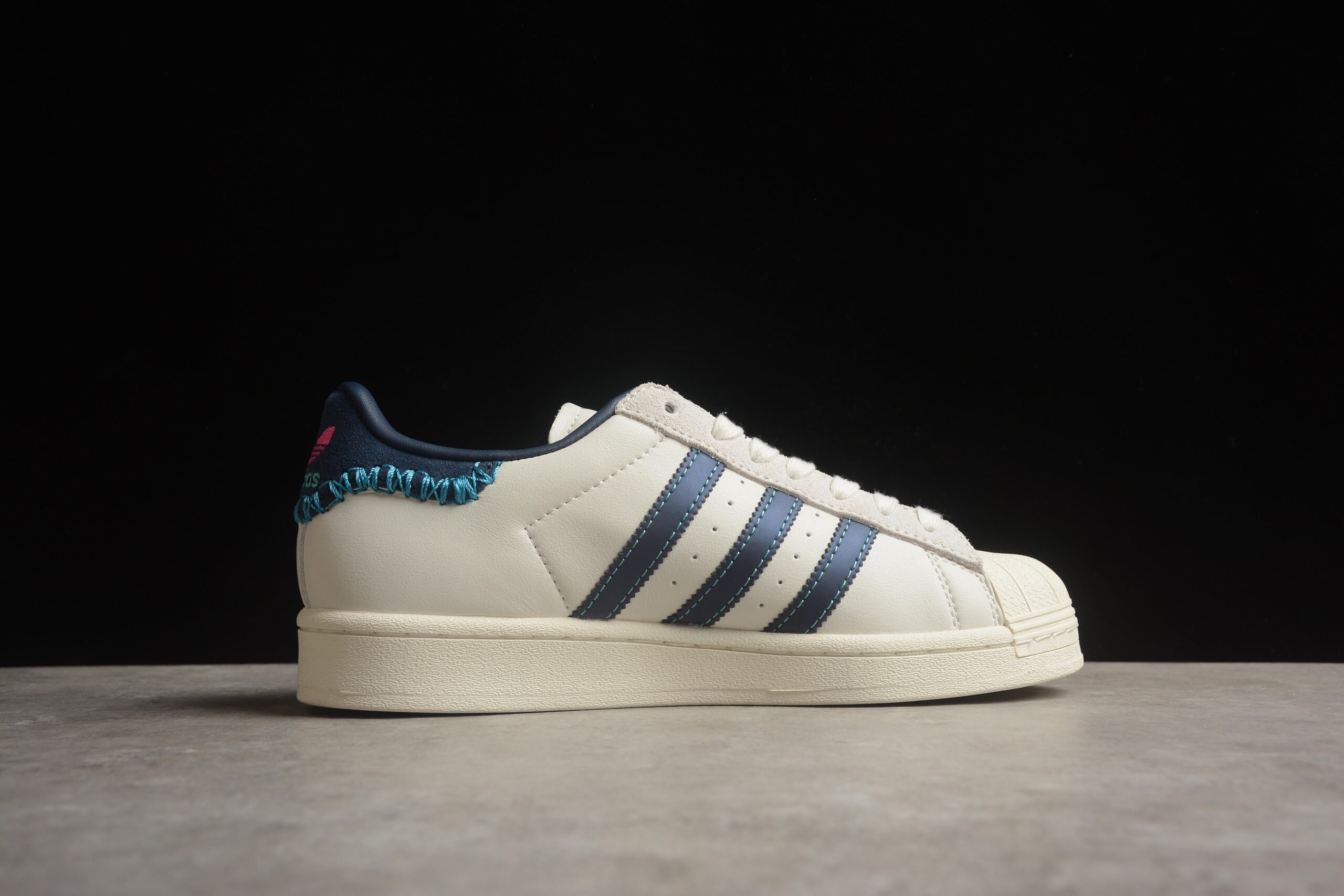 Ad Originals Superstar CNY ID1139
