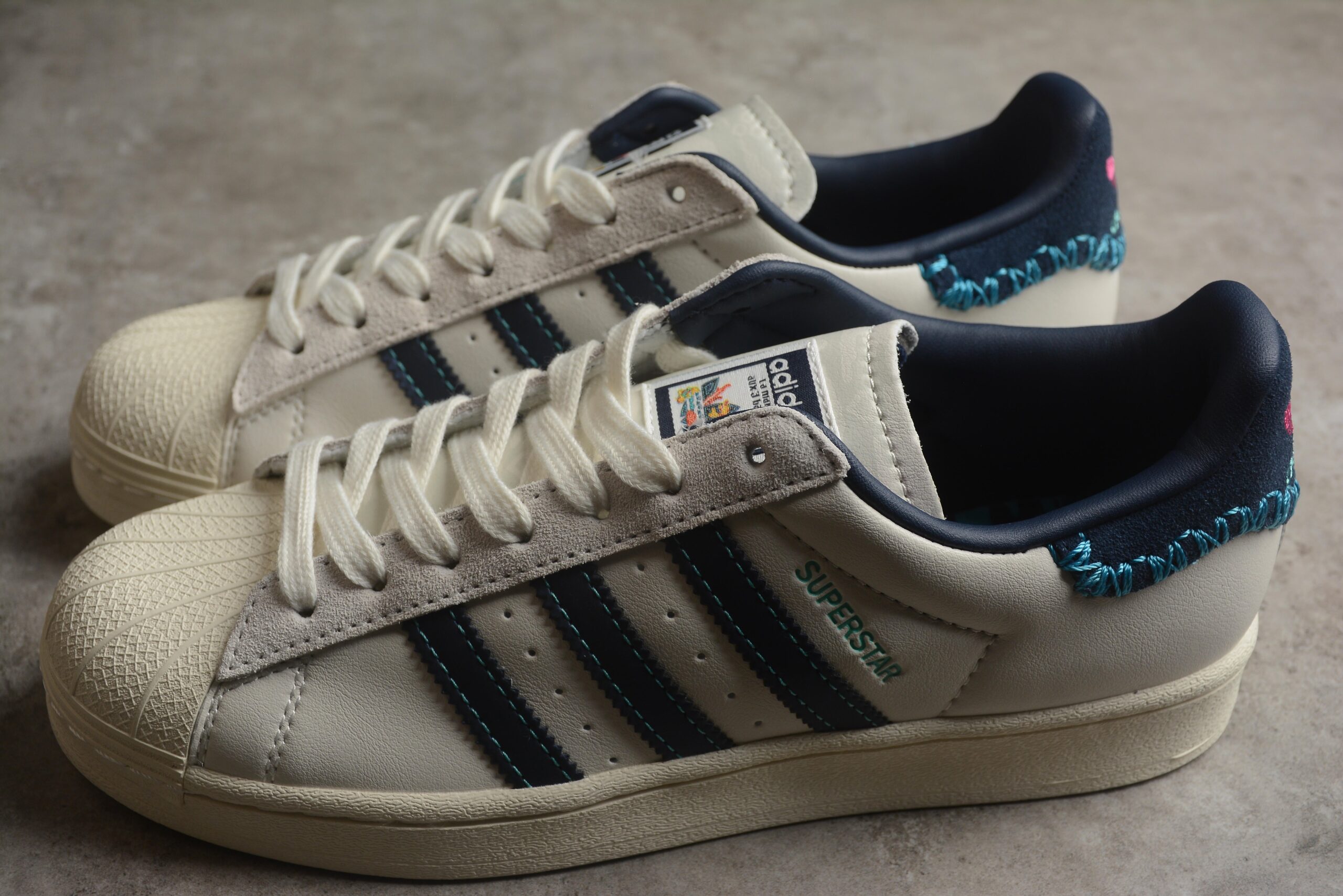 Ad Originals Superstar CNY ID1139 - Image 2