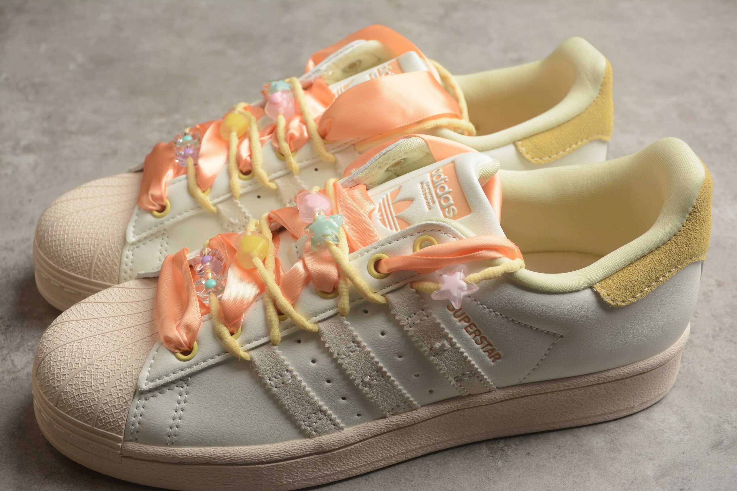 Ad Originals Superstar IF1805 - Image 2