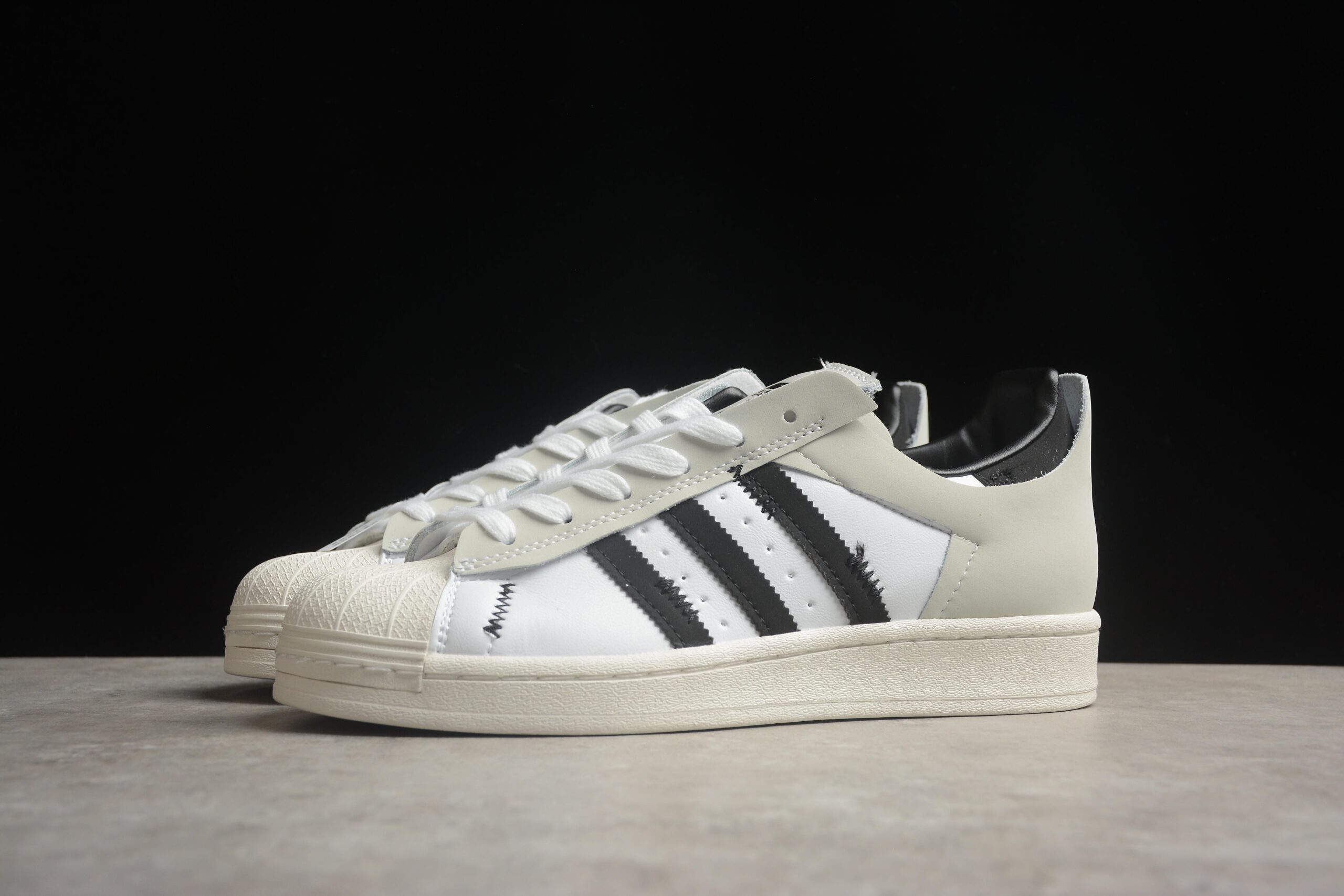 Ad Originals Superstar WS2 FV3024 - Image 3