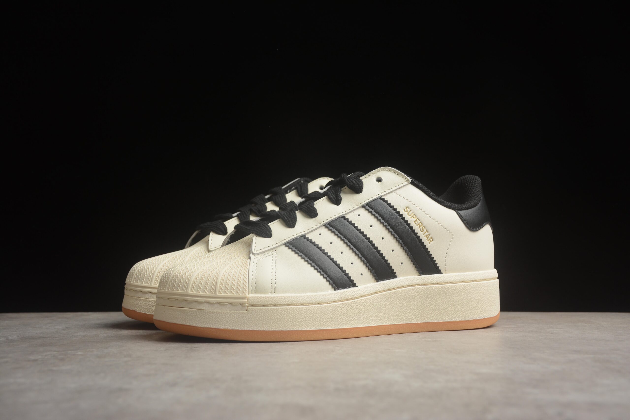 Ad Originals Superstar XLG ID5698 - Image 3