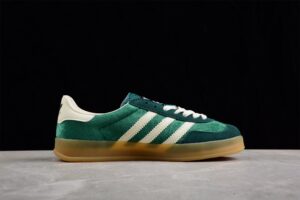 Ad Originals x Gucci Gazelle  707848