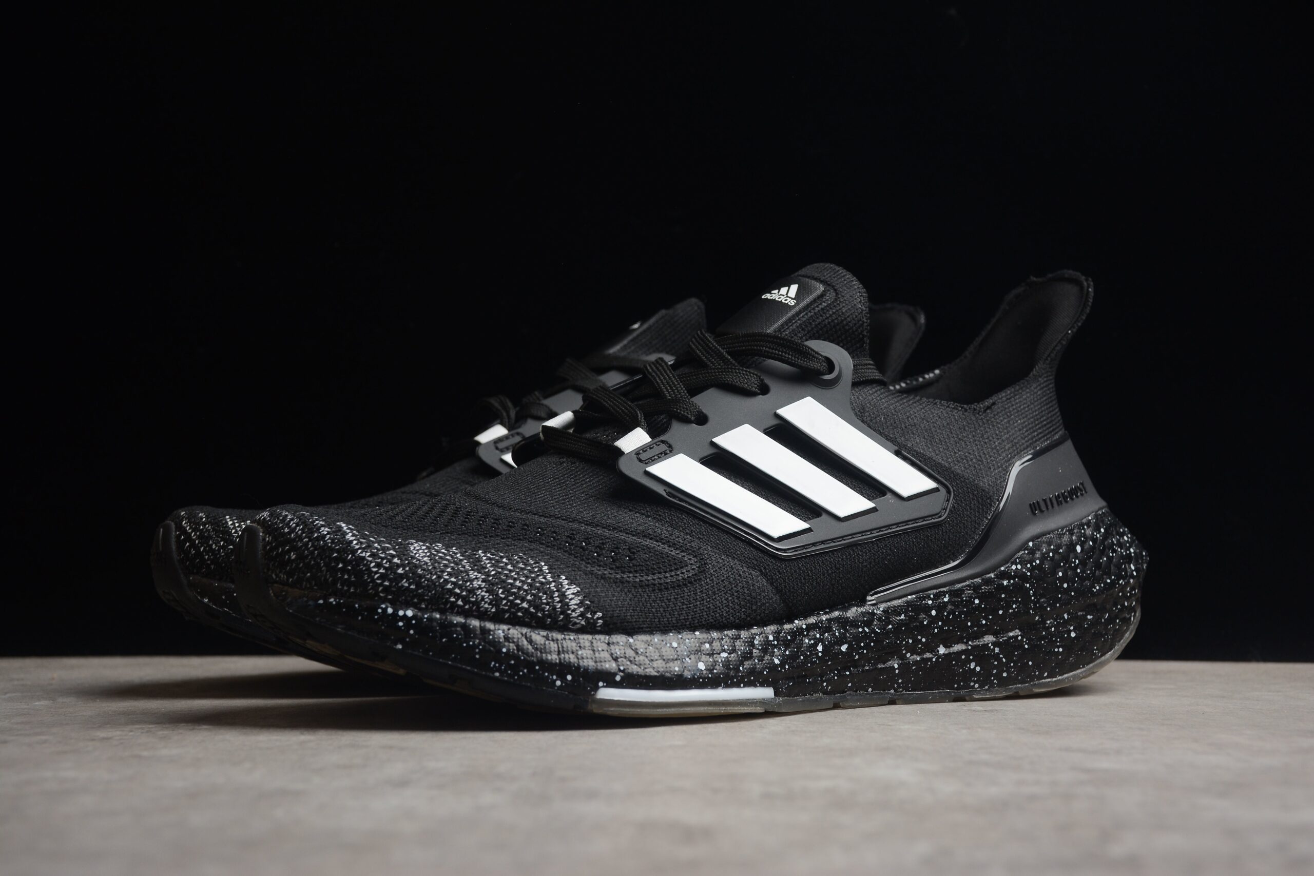 Ad Ultra Boost 22 Consortium HP3310 - Image 4