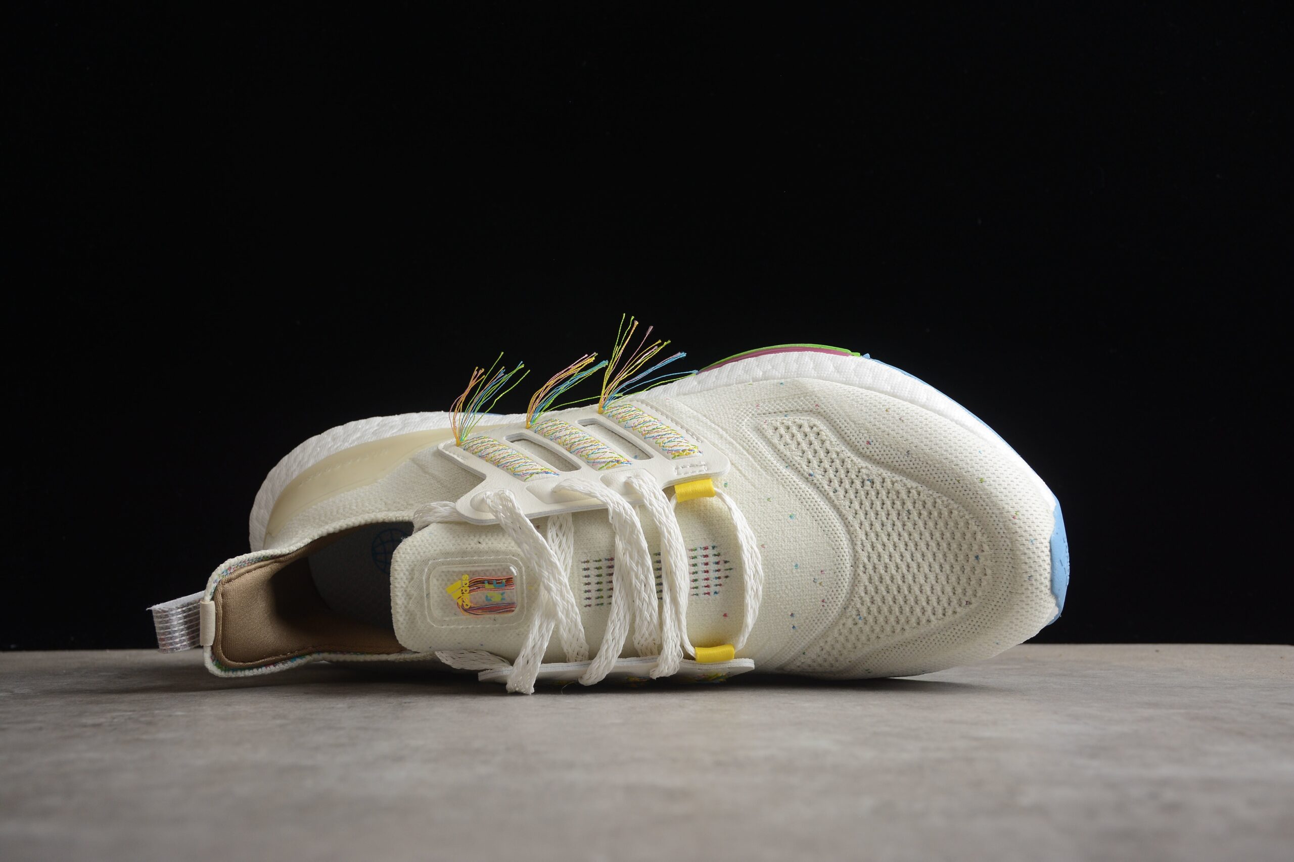 Ad Ultra Boost 22 "Made With Nature" HQ3731 - Image 5