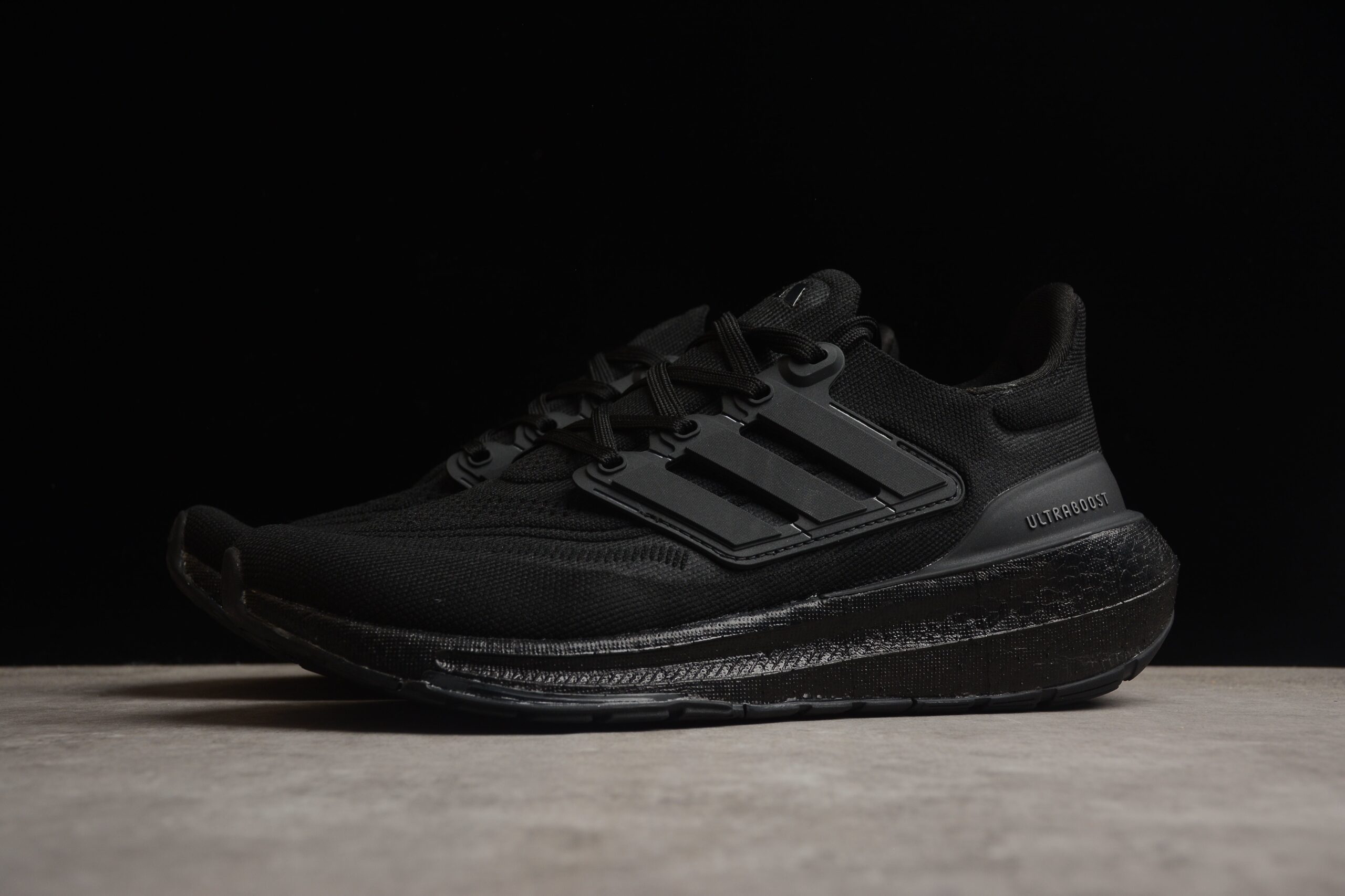 Ad Ultra Boost Light 23 G25159 - Image 4