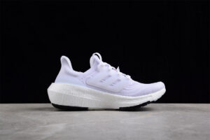 Ad Ultra Boost Light 23 GY9350