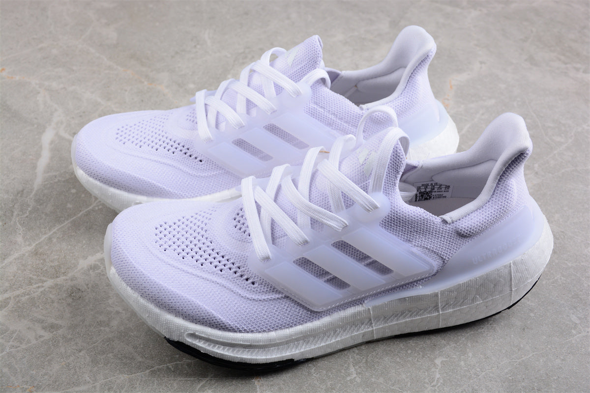 Ad Ultra Boost Light 23 GY9350 - Image 2
