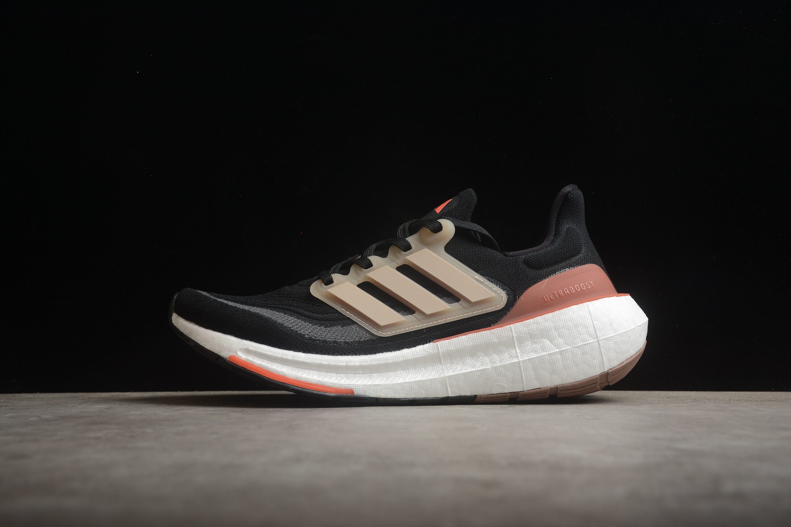 Ad Ultra Boost Light 23 HO6344 - Image 3