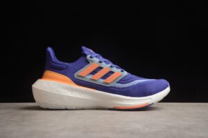 Ad Ultra Boost Light 23 HP3343
