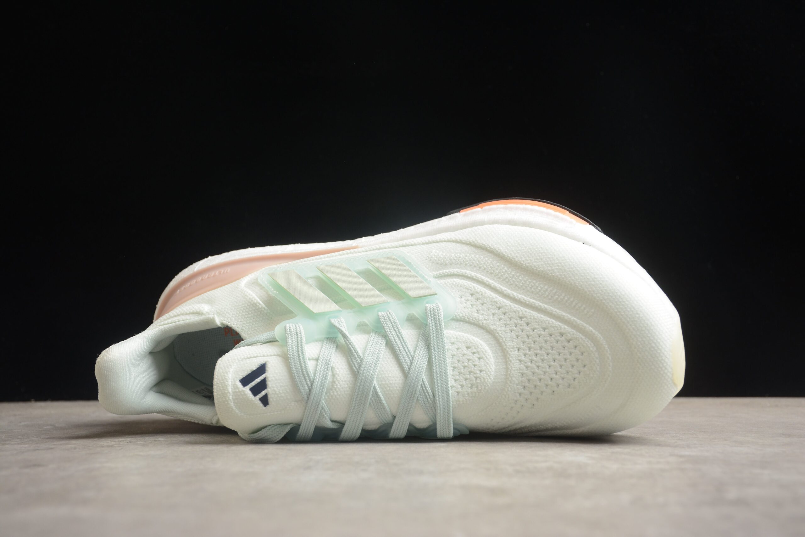 Ad Ultra Boost Light 23 HQ6338 - Image 5