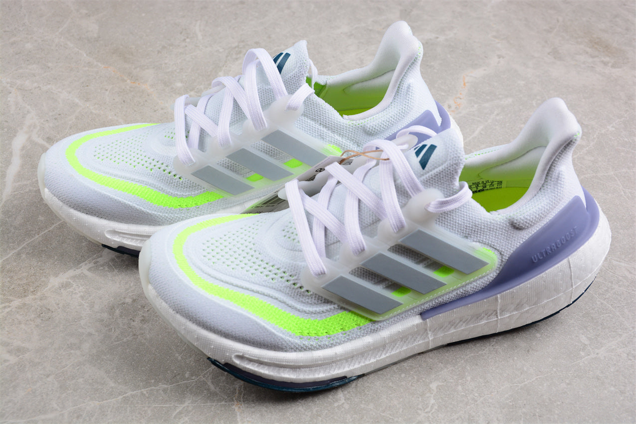 Ad Ultra Boost Light 23 IE1775 - Image 2